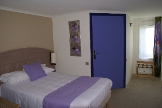 Imagen de la habitación del Hotel The Originals City, Le Gayant. Foto 12