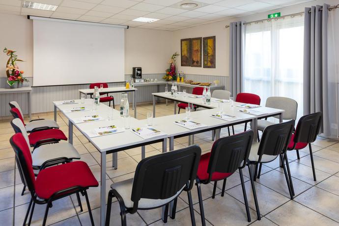 Imagen general del Hotel The Originals City, Le Pavillon, Béziers Est. Foto 10