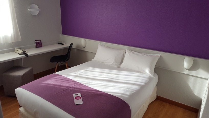 Imagen de la habitación del Hotel The Originals City, Le Puech. Foto 10