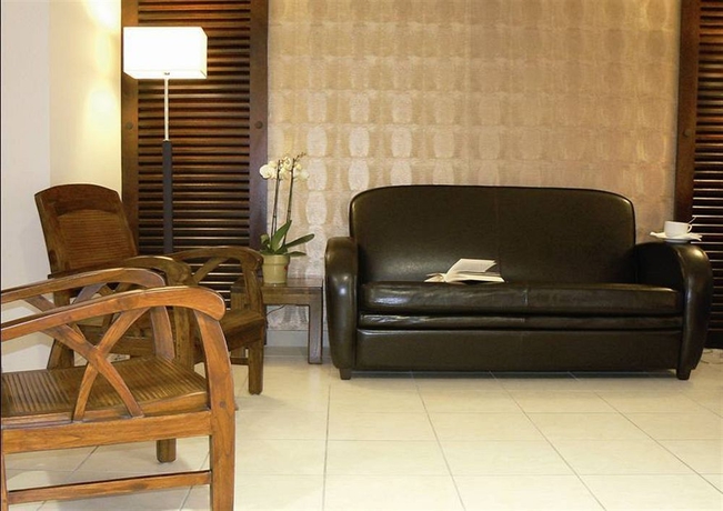 Imagen de los interiores del Hotel The Originals City, Les Bruyères, Dax Nord. Foto 6