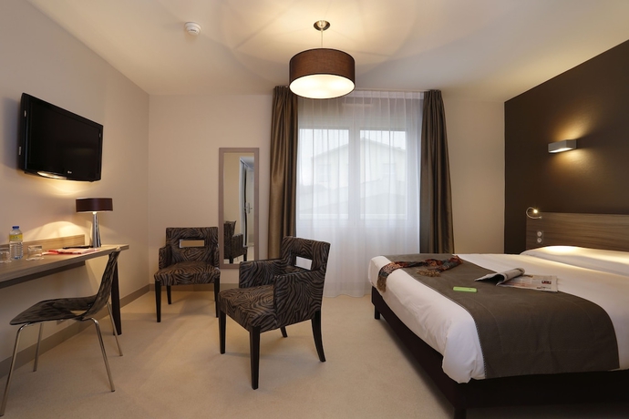 Imagen de la habitación del Hotel The Originals City, Les Thermes De L'avenue. Foto 10