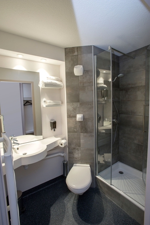 Imagen de la habitación del Hotel The Originals City Limoges Sud. Foto 10