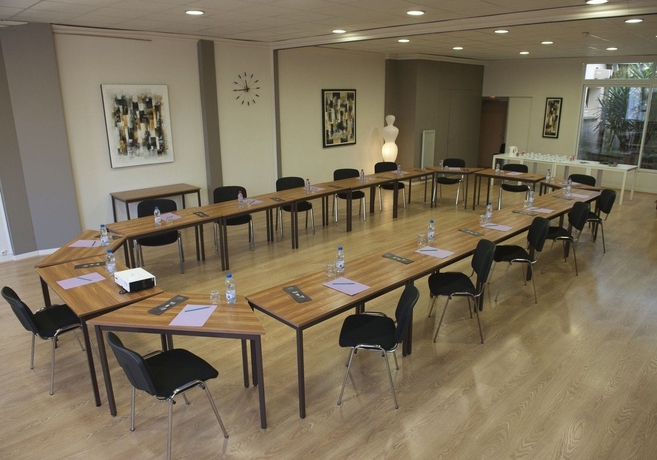 Imagen de los interiores del Hotel The Originals City, Napol&eacute;on, La Roche-sur-yon. Foto 17