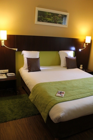 Imagen de la habitación del Hotel The Originals City, Novella Premium, Nantes Est. Foto 9