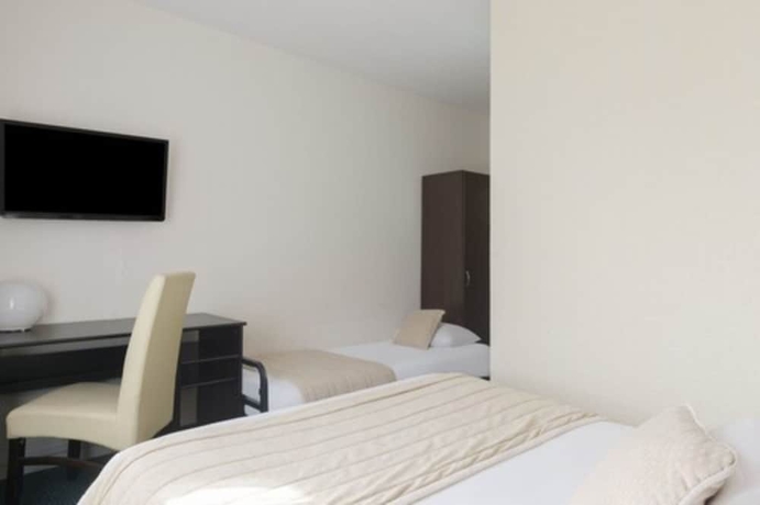 Imagen de la habitación del Hotel The Originals City, Paris Sud, Orly-draveil. Foto 8