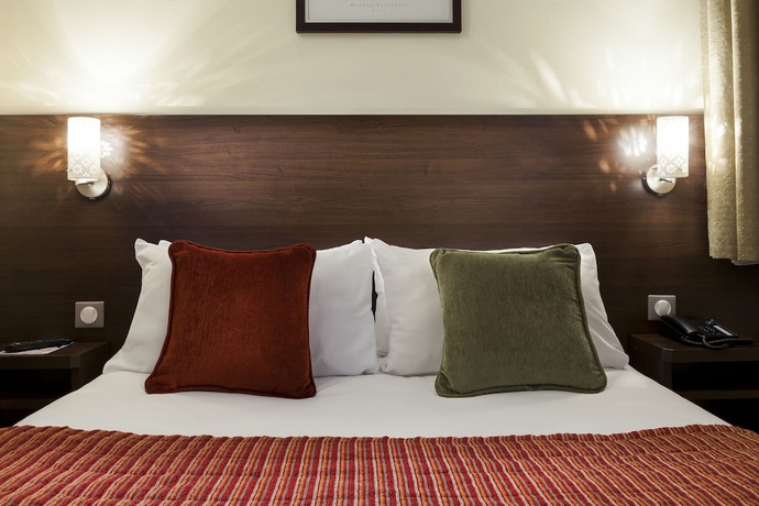 Imagen de la habitación del Hotel The Originals City, Paris Sud, Orly-draveil. Foto 13