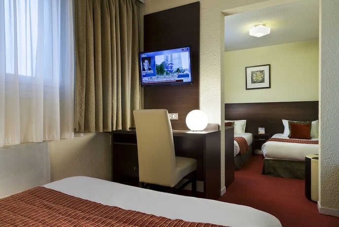 Imagen de la habitación del Hotel The Originals City, Paris Sud, Orly-draveil. Foto 16