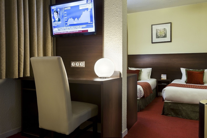 Imagen de la habitación del Hotel The Originals City, Paris Sud, Orly-draveil. Foto 17