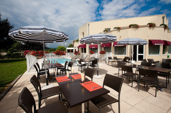 Imagen de los exteriores del Hotel The Originals City, Restaurant L'Ormichal Dijon Sud. Foto 12