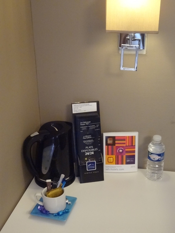 Imagen de la habitación del Hotel The Originals City, Solana, Niort Est. Foto 10