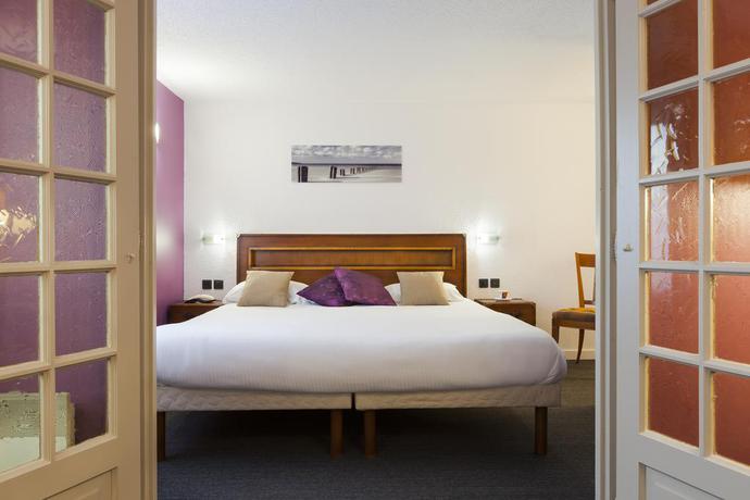 Imagen general del Hotel The Originals City, Tabl'hôtel, Cambrai. Foto 6