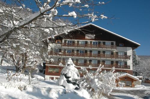 Imagen general del Hotel The Originals Le Bois Joli (ex Relais Du Sil. Foto 3