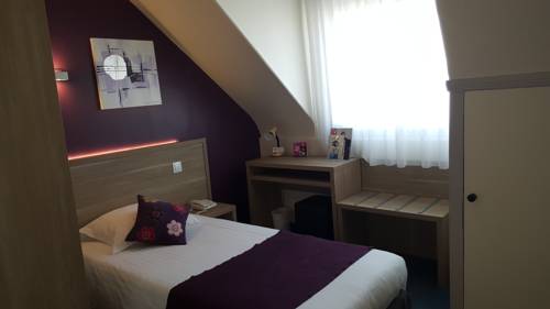 Imagen de la habitación del Hotel The Originals Les Oc&eacute;anes. Foto 5