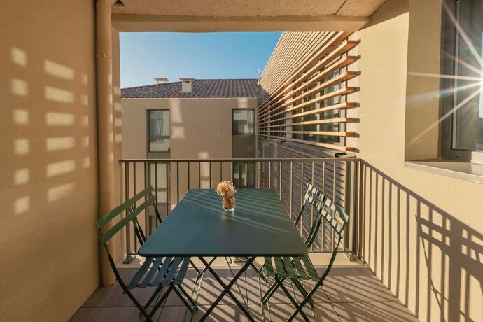 Imagen general del Hotel The Originals Résidence Aix Schuman. Foto 8