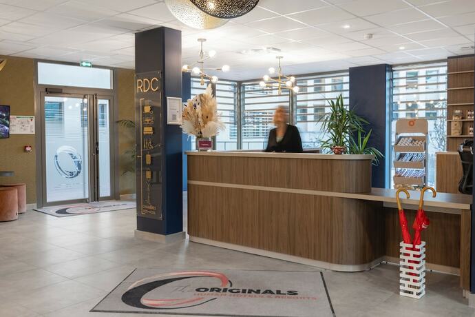 Imagen general del Hotel The Originals Résidence Aix Schuman. Foto 12