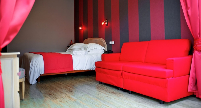 Imagen de la habitación del Hotel The Originals Relais, Grand De Courtoisville. Foto 3