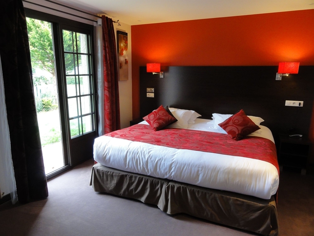 Imagen de la habitación del Hotel The Originals Relais, Restaurant Les Coquelicots. Foto 3