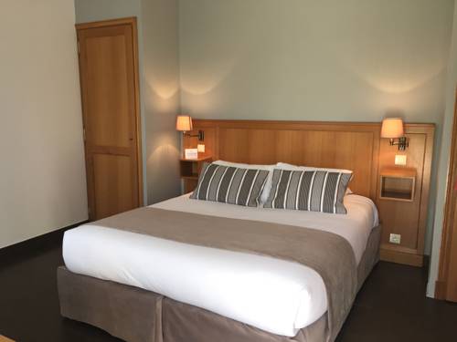 Imagen de la habitación del Hotel The Originals Relais, St Laurent. Foto 9