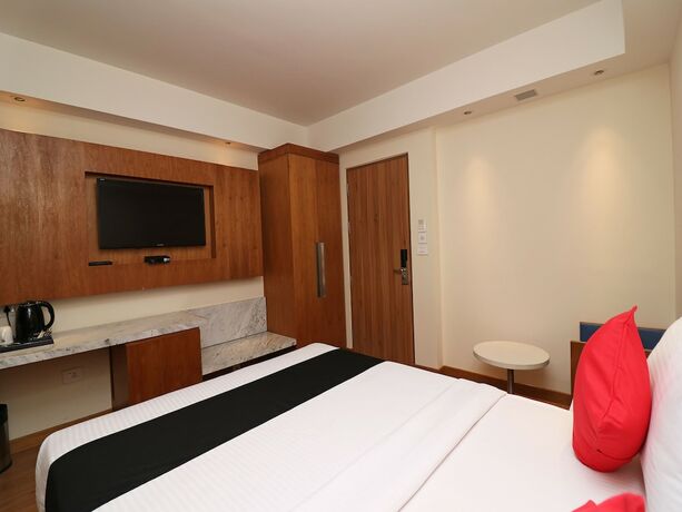 Imagen general del Hotel The Orion Plaza. Foto 3
