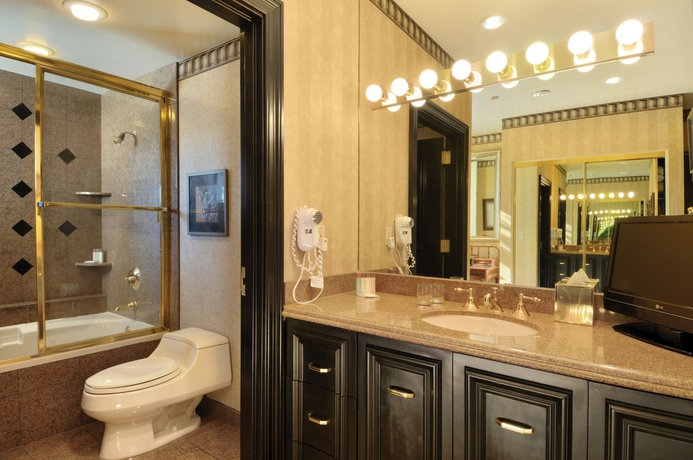 Imagen de la habitación del Hotel The Orleans and Casino. Foto 6