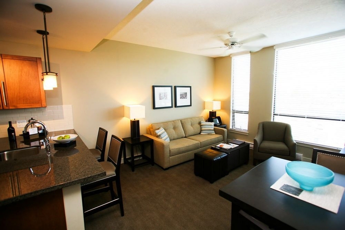 Imagen de los interiores del Hotel The Oswego. Foto 5