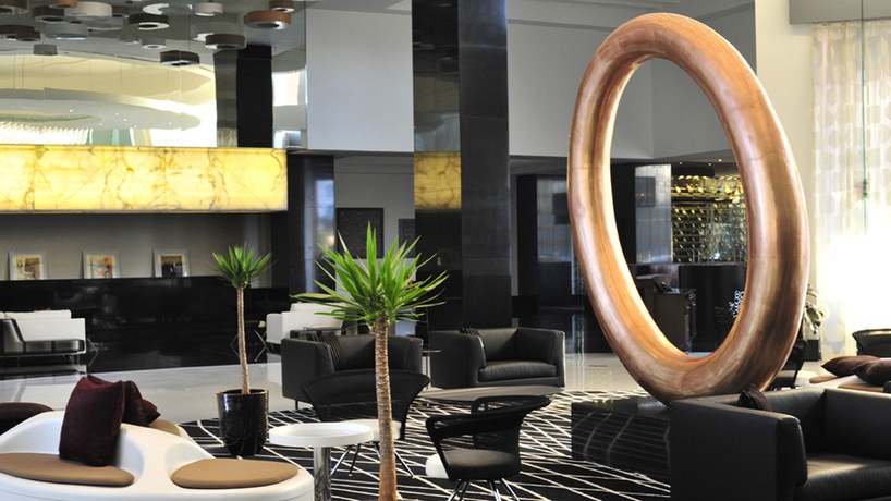 Imagen de los interiores del Hotel The Oterra Bengaluru Electronics City. Foto 15