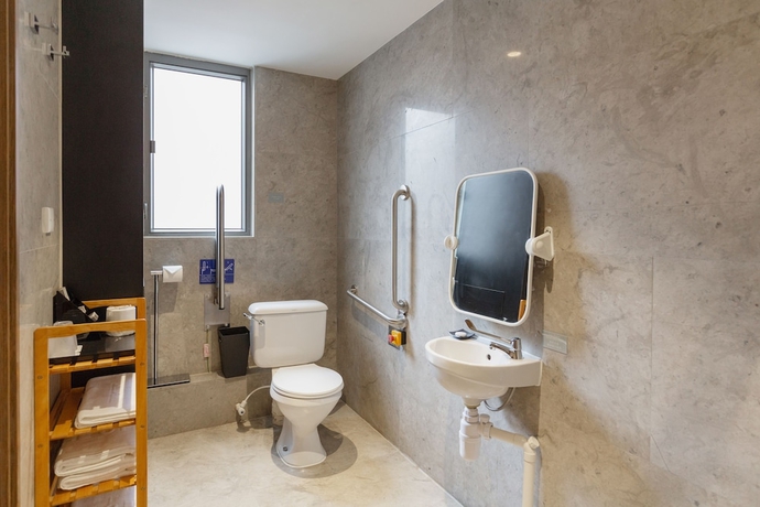 Imagen de la habitación del Hotel The Otto. Foto 3