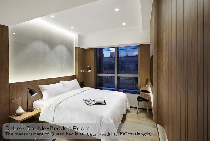 Imagen de la habitación del Hotel The Otto. Foto 10