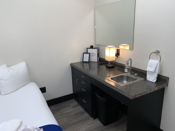 Imagen de la habitación del Hotel The Outpost. Foto 4