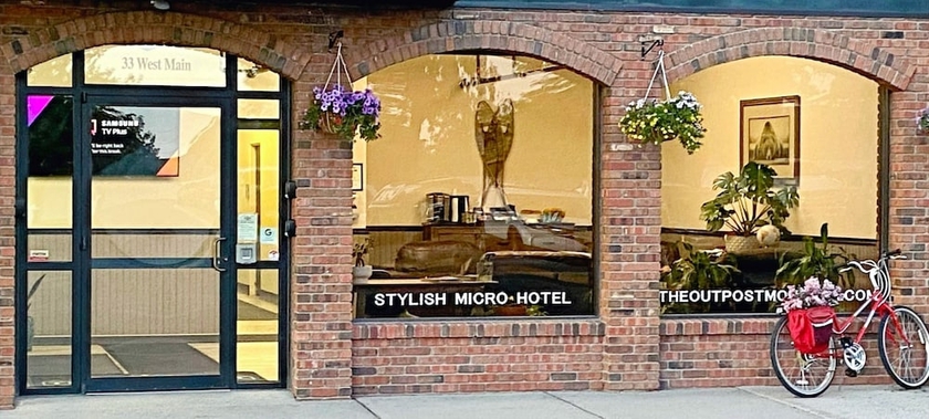 Imagen general del Hotel The Outpost. Foto 1