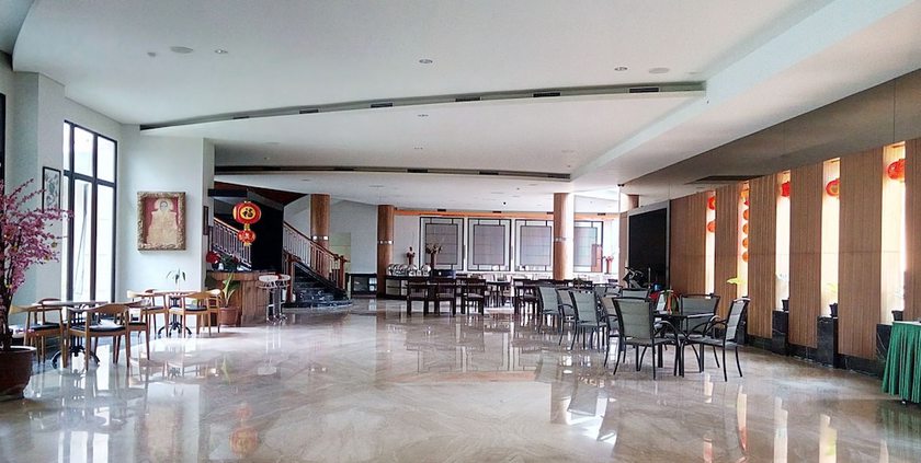 Imagen de los interiores del Hotel The Oxalis Regency Magelang. Foto 13