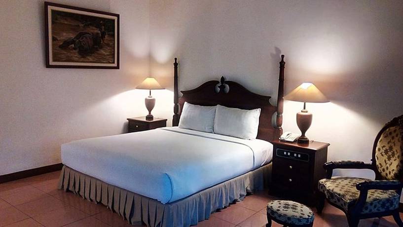 Imagen de la habitación del Hotel The Oxalis Regency Magelang. Foto 5