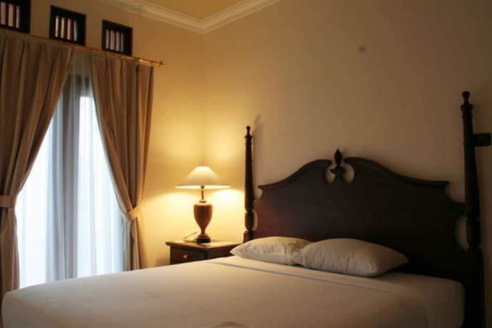 Imagen de la habitación del Hotel The Oxalis Regency Magelang. Foto 7