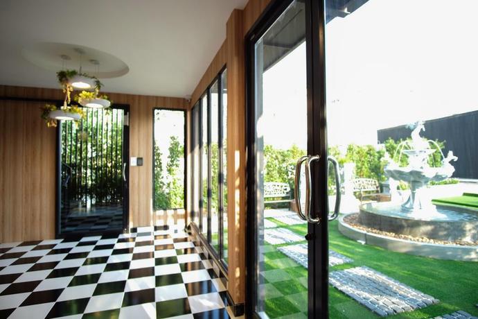 Imagen de los interiores del Hotel The O-zone Airport Inn. Foto 18