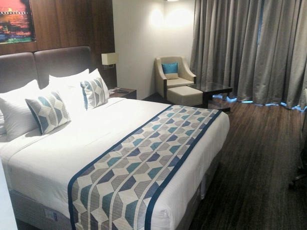 Imagen de la habitación del Hotel The P L Palace Agra. Foto 7
