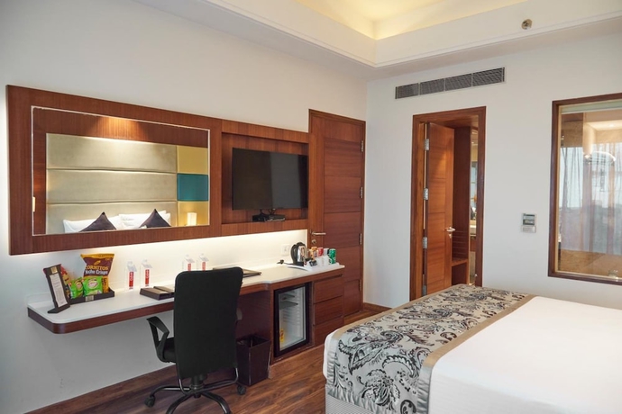 Imagen de la habitación del Hotel The P L Palace Agra. Foto 9
