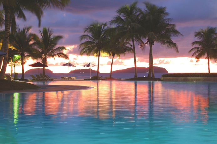 Imagen de la piscina del Hotel The Pacific Sutera. Foto 17