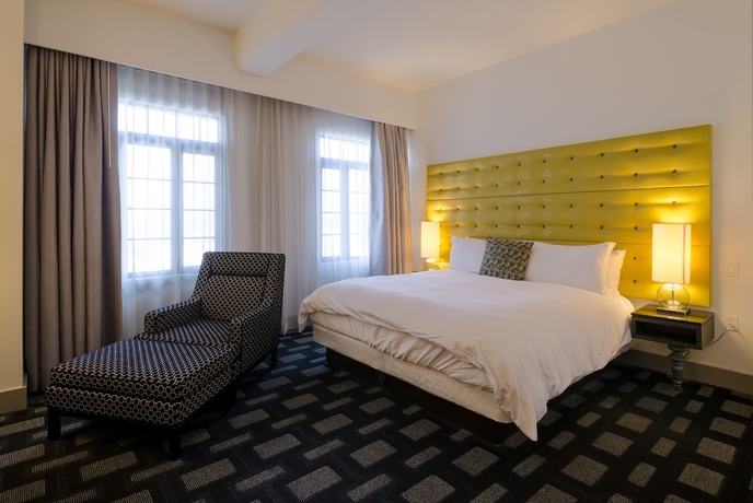 Imagen de la habitación del Hotel The Padre. Foto 11