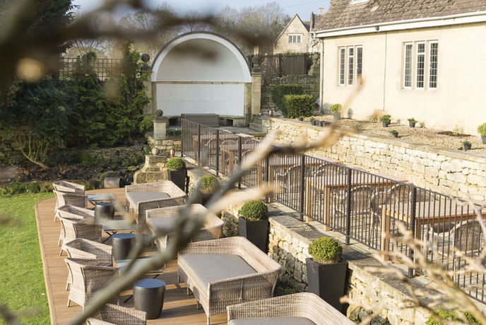 Imagen del bar/restaurante del Hotel The Painswick. Foto 2