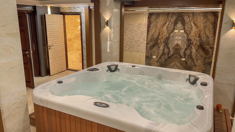 Imagen de la piscina del Hotel The Palace - Adults Only. Foto 18