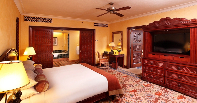 Imagen de la habitación del Hotel The Palace Of The Lost City At Sun City Resort. Foto 5