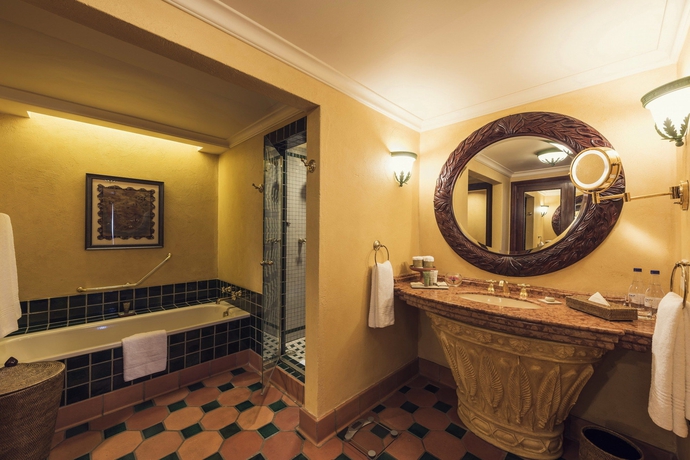 Imagen de la habitación del Hotel The Palace Of The Lost City At Sun City Resort. Foto 10