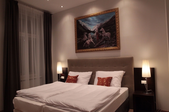 Imagen de la habitación del Hotel The Palace Suites and Apartments. Foto 6