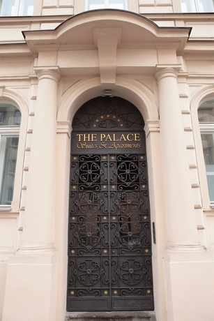 Imagen general del Hotel The Palace Suites and Apartments. Foto 2