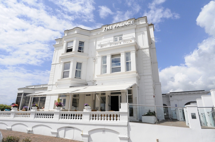 Imagen de los exteriores del Hotel The Palace and Spa. Foto 13