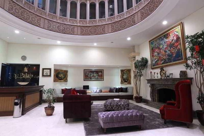 Imagen de los interiores del Hotel The Palais Dago. Foto 19