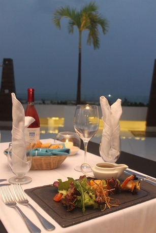 Imagen general del Hotel The Palm At Playa. Foto 13