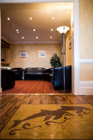 Imagen de los interiores del Hotel The Palm Court. Foto 20