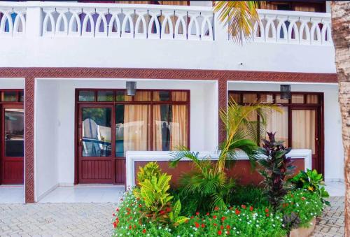 Imagen general del Hotel The Palm Diani Resort. Foto 10