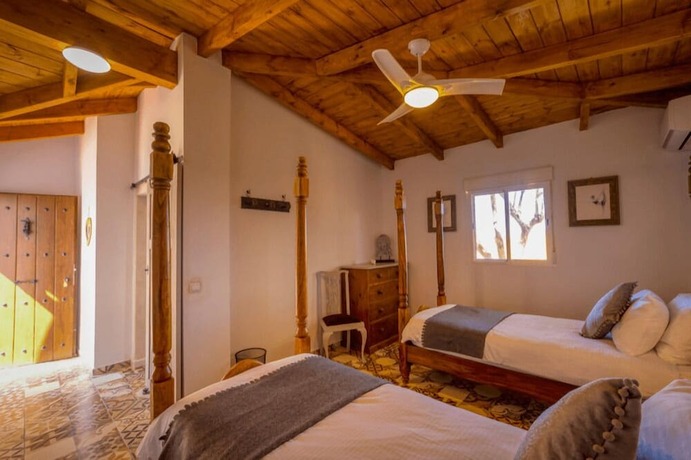 Imagen de la habitación del Hotel The Palms Boutique Resort Malaga - Adults Only. Foto 14